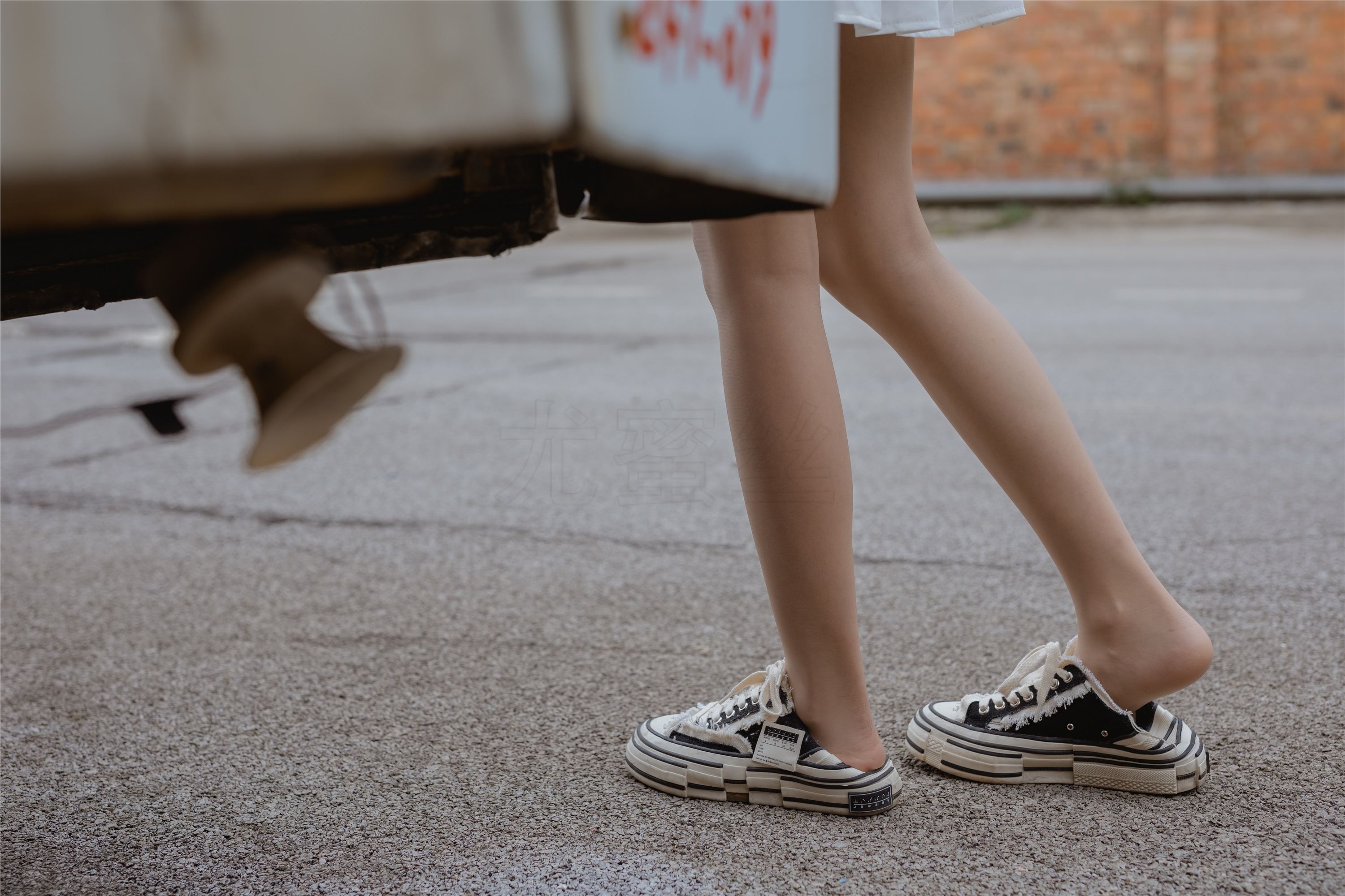 尤蜜丝 穿搭写真 NO.048